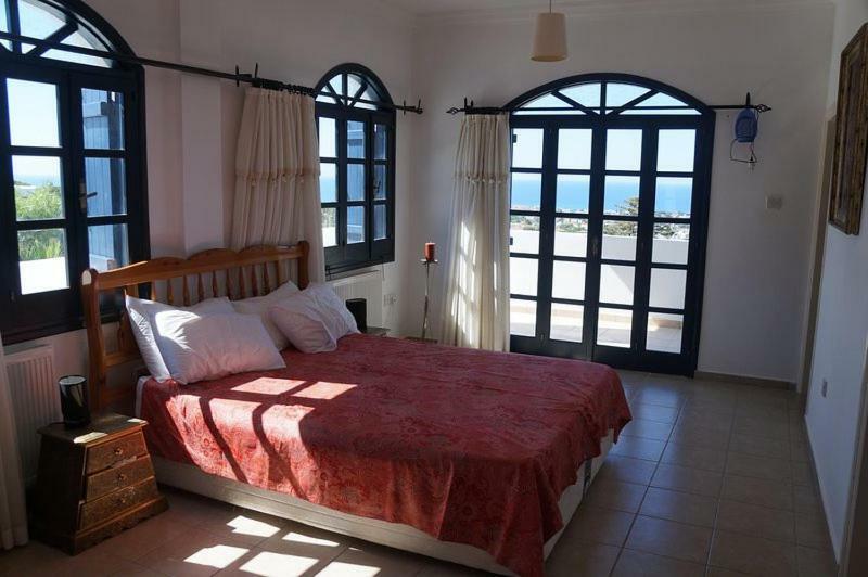 קיירניה Villa Layla מראה חיצוני תמונה